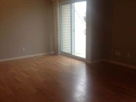 5th image of 8640 103rd Ave #103AKEY-12