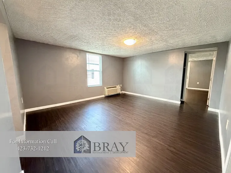 801 E Sullivan St — Photo 9