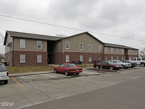 cedar-place-apartments-madison-tn-building-photo