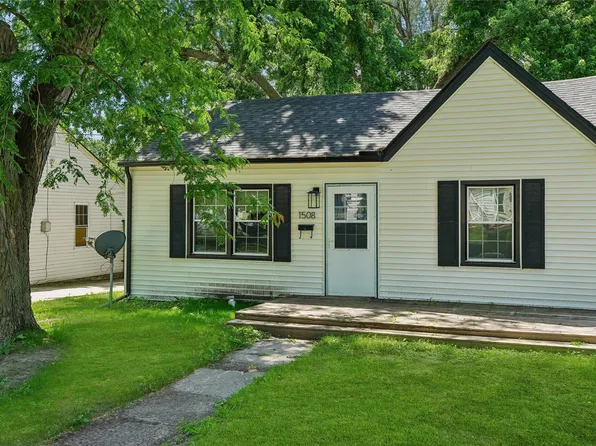 1508 E 30th St, Des Moines, IA 50317
