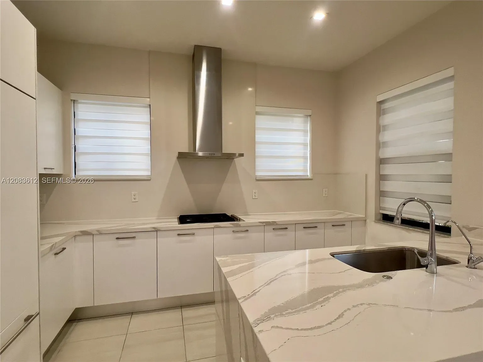 Downtown Doral South Phas — Photo 3