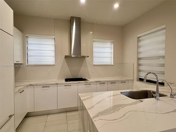 3rd image of 8281 NW 48th St