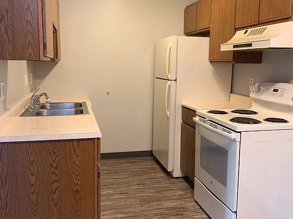 3rd image of 517 Donna Dr NW #11411534