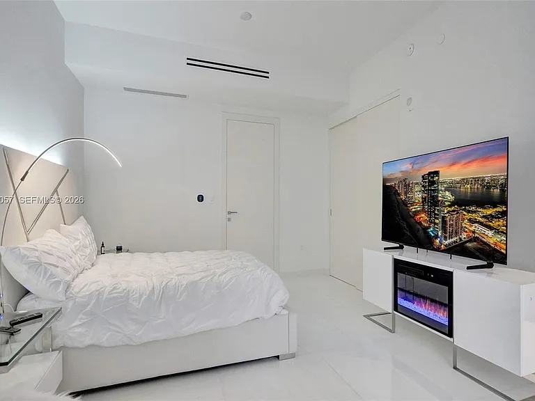 300 Biscayne Boulevard Way #505C — Photo 5