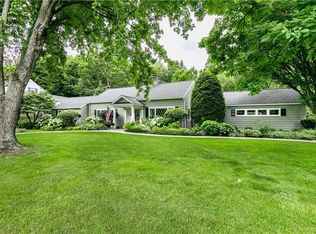 407 E Franklin St, Fayetteville, NY 13066
