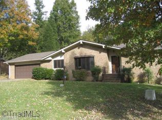 3915 Hickory Tree Ln, Greensboro, NC 27405