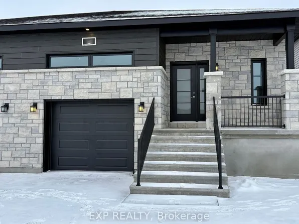 919 Chablis Cres, Russell, ON K0A 1W0