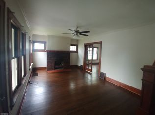 845 N Ash St, Waukegan, IL