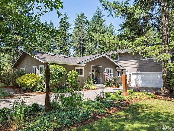 3rd image of 15509 134th St Ct N