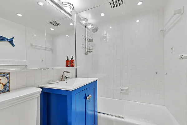 Sold by Corcoran | media 8