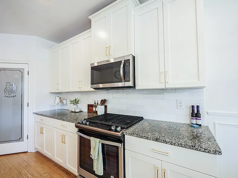 2014 Stanfield Ave NW — Photo 8
