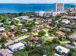 201 NE Wavecrest Ct, Boca Raton, FL 33432