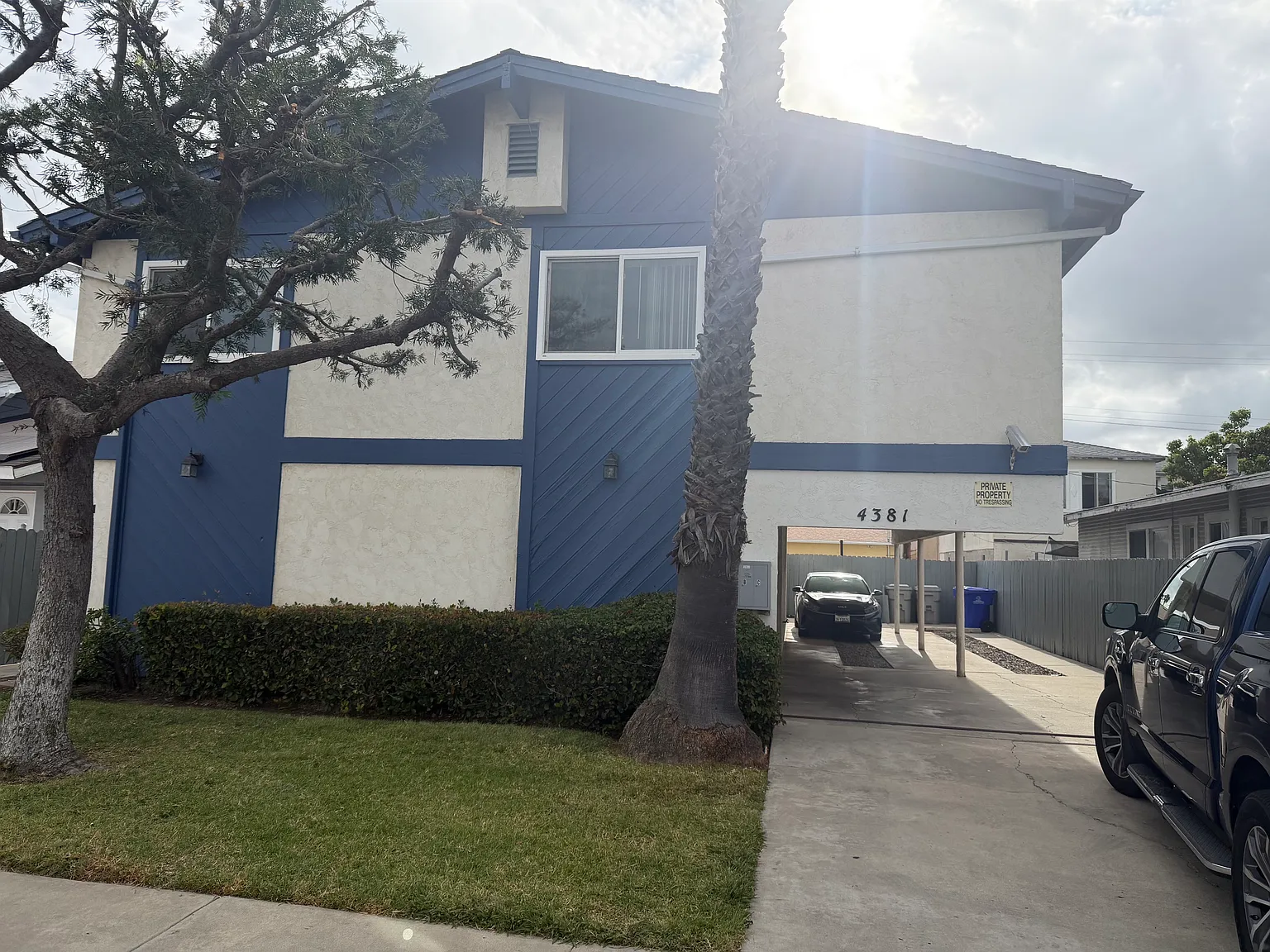 2 bed, 900 sqft, $2,695 — Photo 1