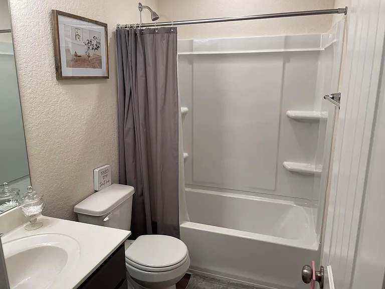 2216 Mayfield Ln — Photo 14