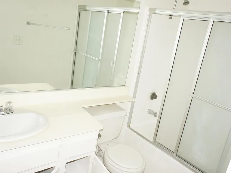 410 S Clementine St #106 — Photo 25