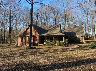 1800 Cedar Bend Rd, Hernando, MS 38632