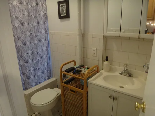 Rented by Paley Management | media 16