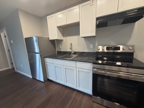 104 Gravity St Floor 2, Olyphant, PA 18447