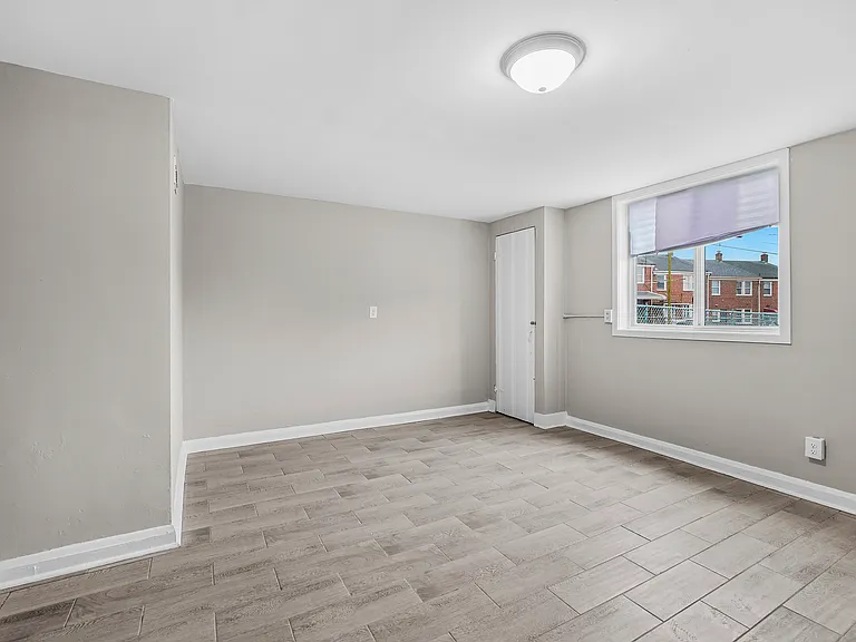 4100 Erdman Ave #1 — Photo 13
