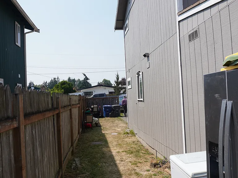24404 15th Ave S — Photo 4