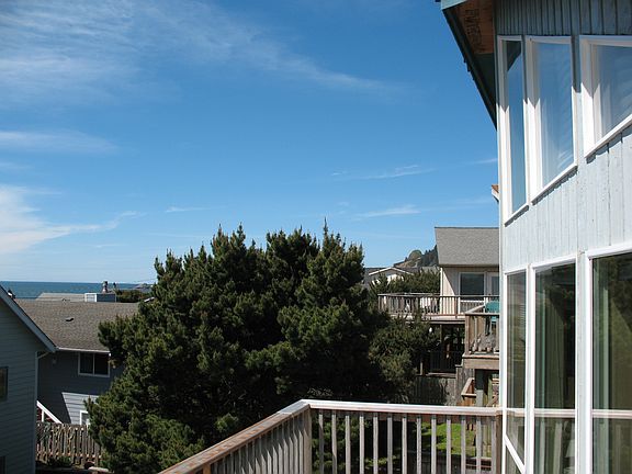  View another ocean vew