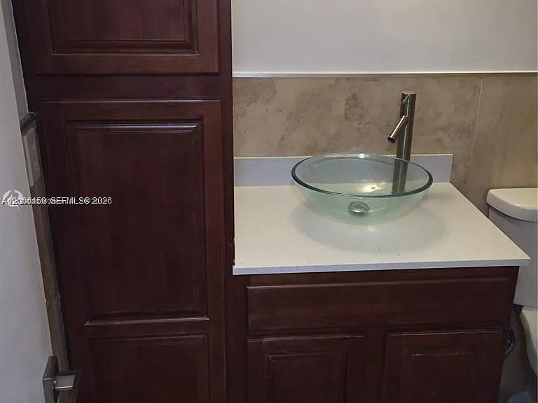 4110 NW 79th Ave #1B — Photo 4