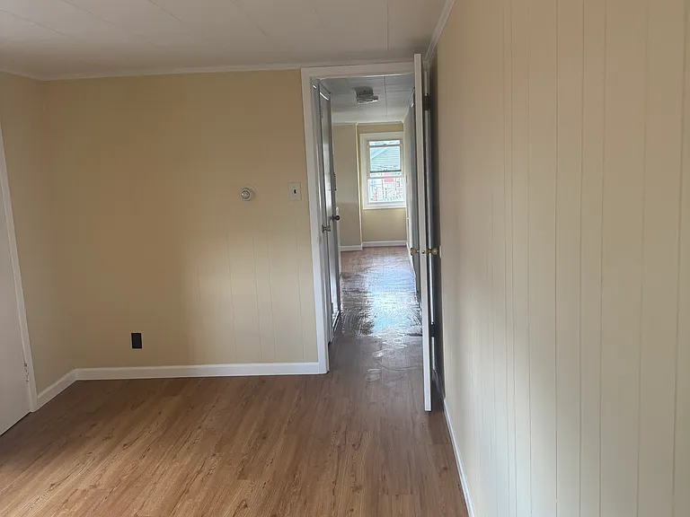 21 E 12th St #2 — Photo 11