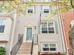 21846 Kings Crossing Ter, Ashburn, VA 20147