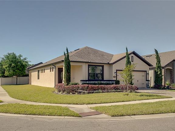 2nd image of 10154 Tierra Bella Dr