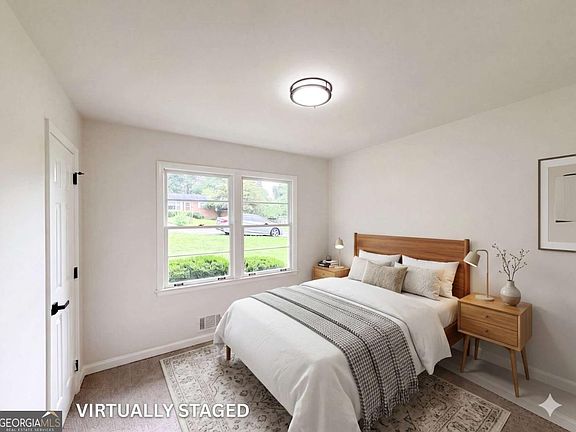 4th image of 155 Conrad Dr