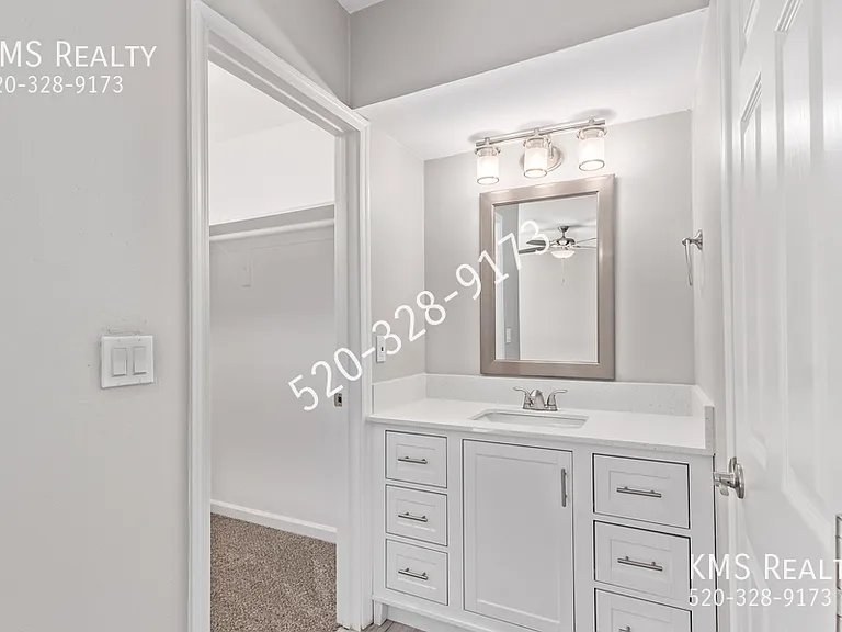 9600 E Barrudean Hills St — Photo 26
