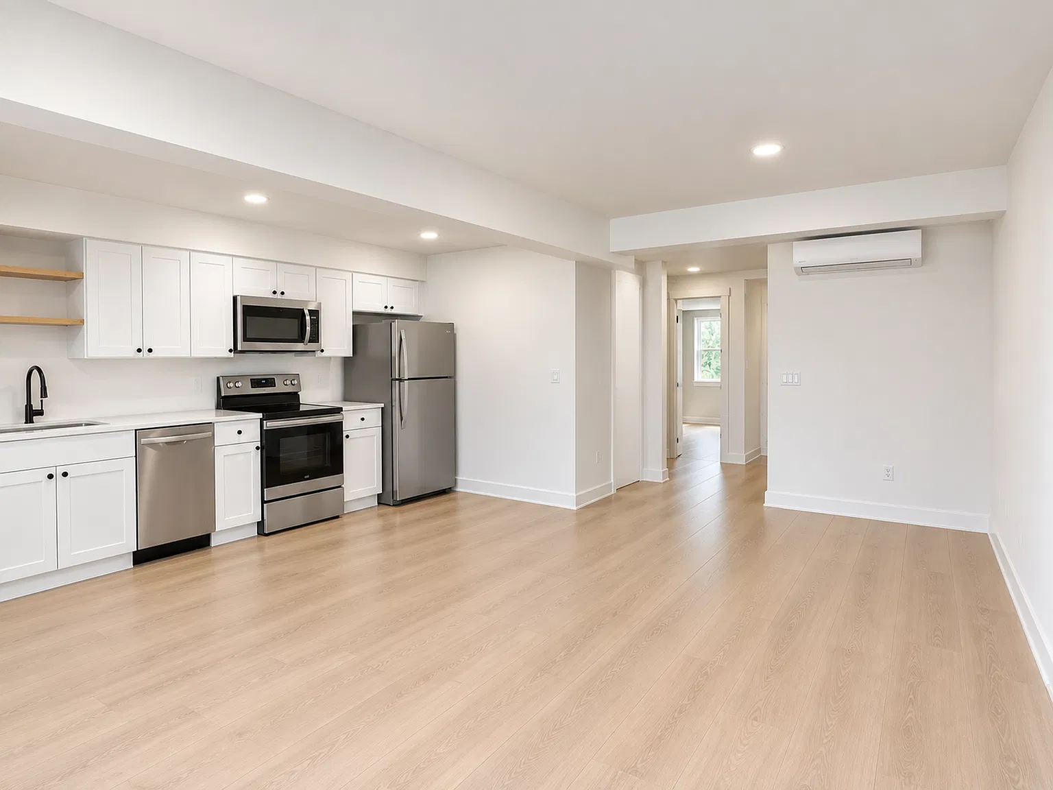 529 W. Victoria - 1236 San Pascual — Photo 2