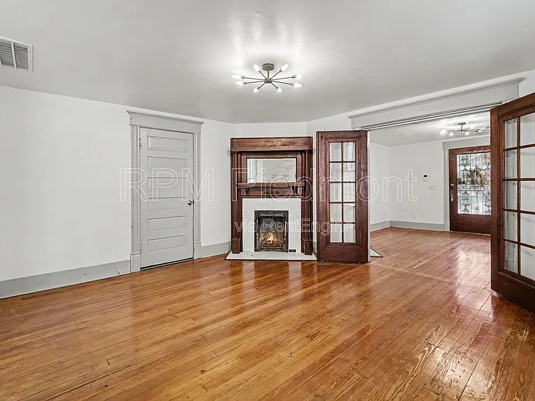 931 Oglethorpe Ave SW — Photo 8