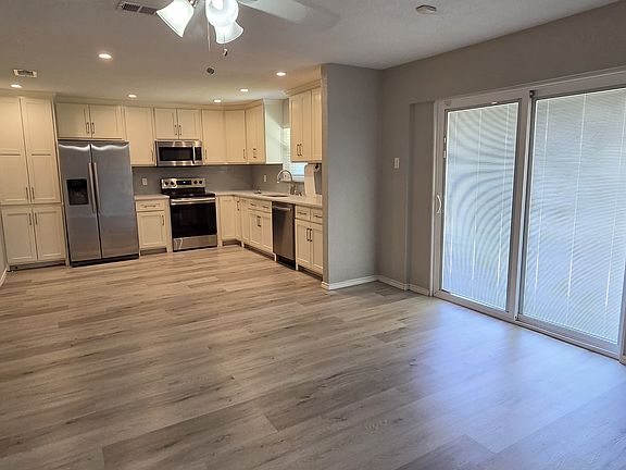 5th image of 1129 Pioneer Ln