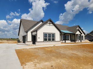 12416 Hornfels Dr, Krum, TX 76249