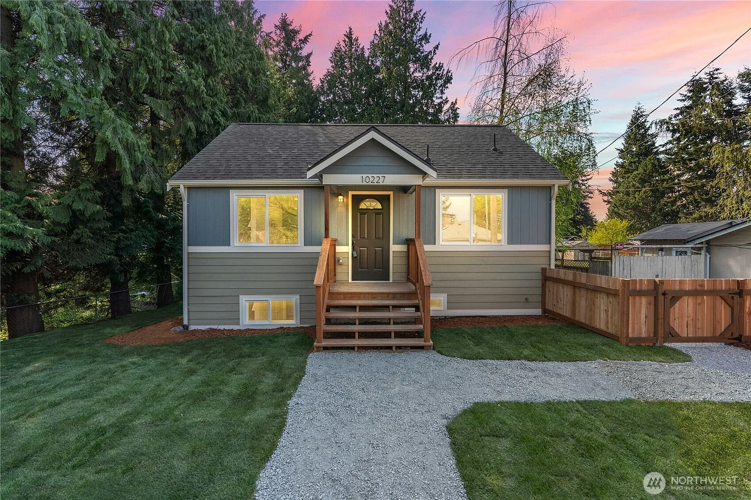 10227 6th Avenue SW photo 1