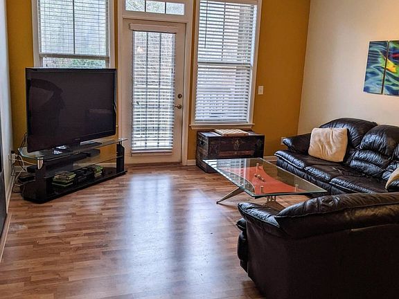 2nd image of 1910 Cedar Glenn Way Unit 4206