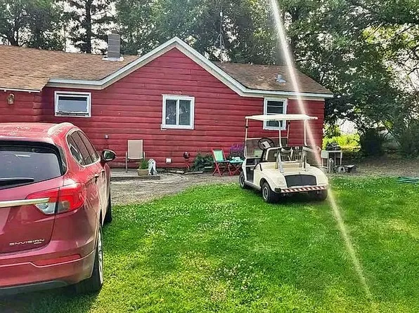 344 Silver St, Fairdale, ND 58229