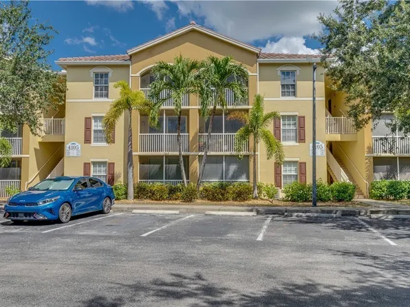 4105 Residence Dr APT 709, Fort Myers, FL 33901