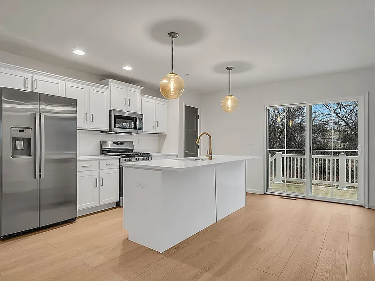 24 Morgan Cir — Photo 8