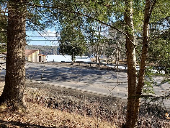 5th image of 1986 Old Route 17