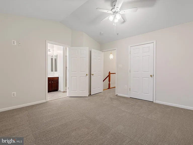 2807 Cornet Ct — Photo 34