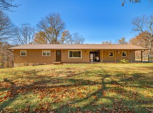 1818 Greasy Creek Rd, Nashville, IN 47448