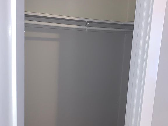 4th image of 5667 Franklin Ave #5669.5