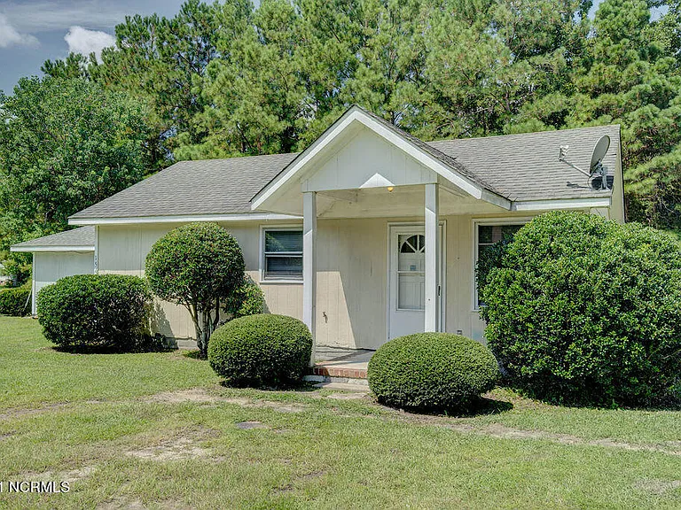 1541 Dorsey Ln NE #A — Photo 1