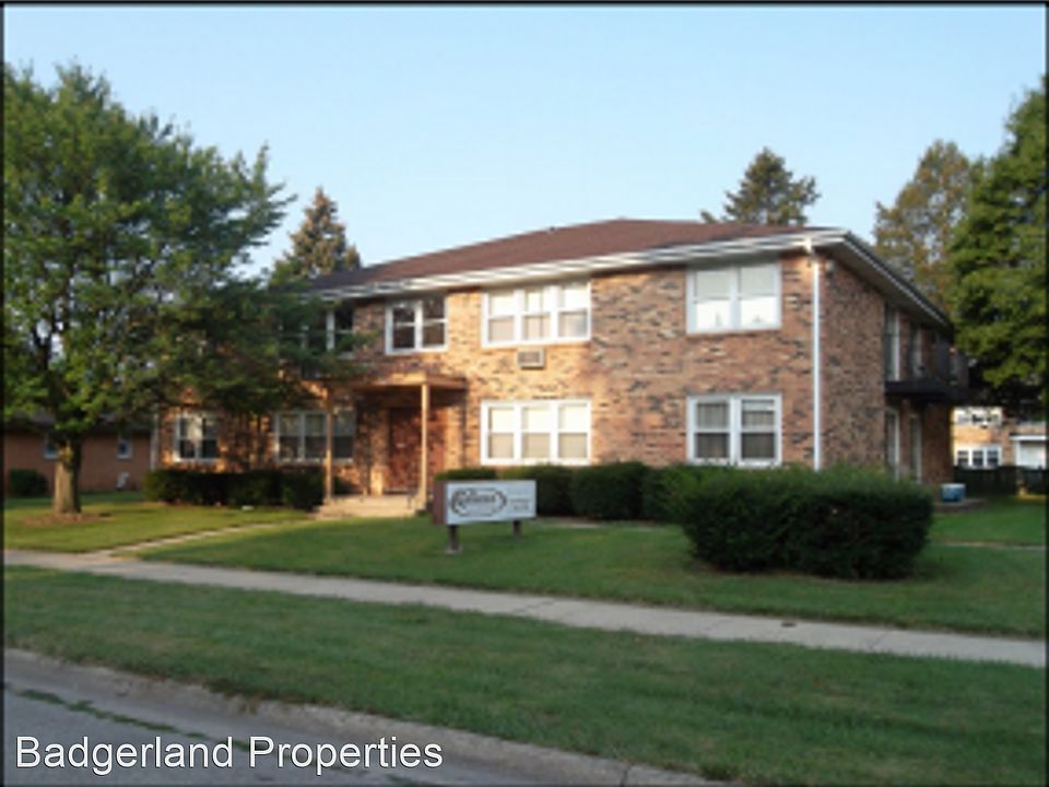 1st image of 1814 N Randall Ave #4