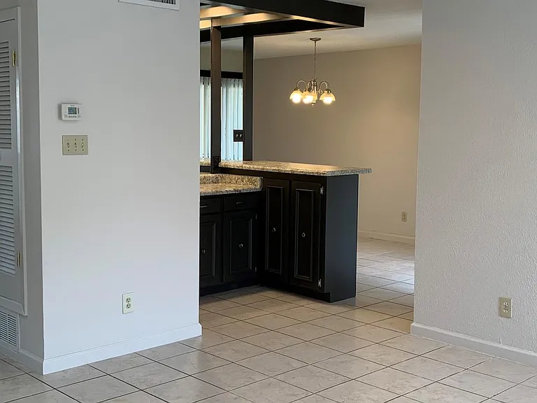 Wet Bar & Dinning Area, View from Family Room