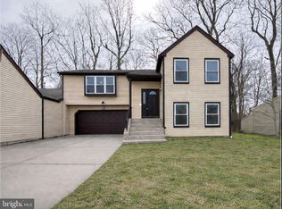 49 Brambling Ln, Voorhees, NJ 08043