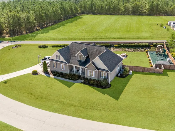29 Alban Row, Fuquay Varina, NC 27526