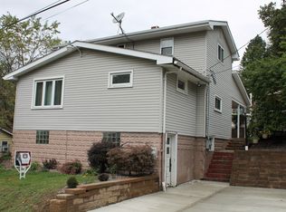 11 Hilltop Road, Perry Twp, PA 15492